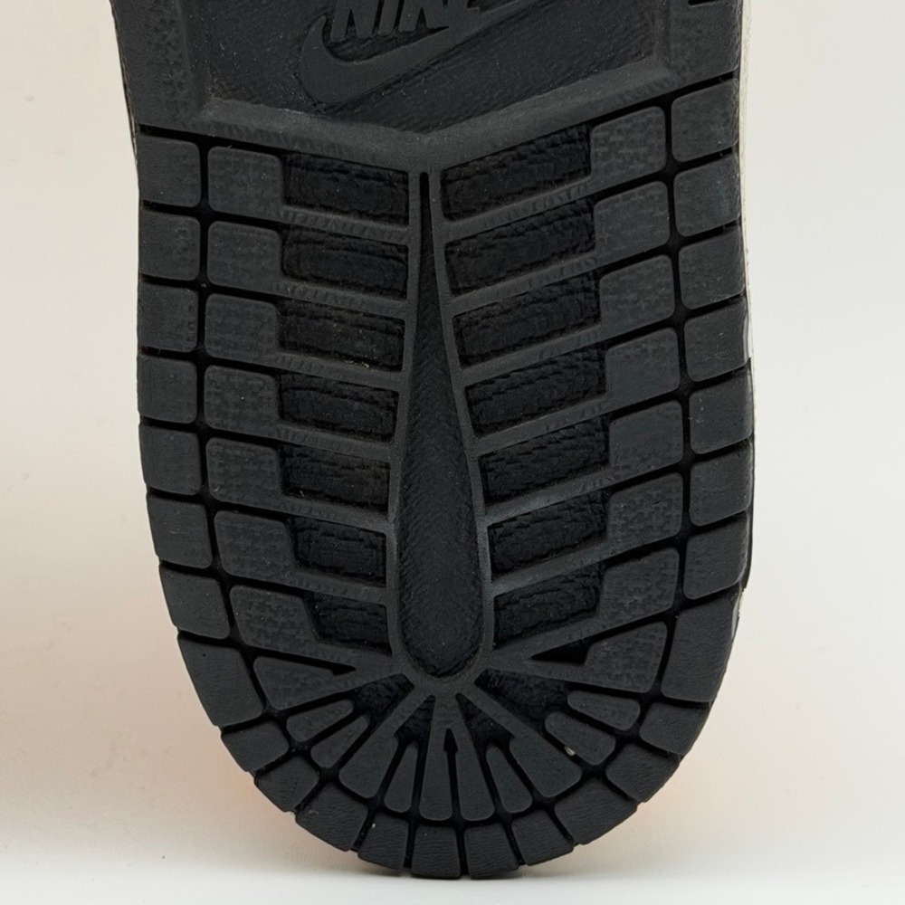Jordan 1 Mid University Gold 640734-700 2.5Y - Picture 11 of 14